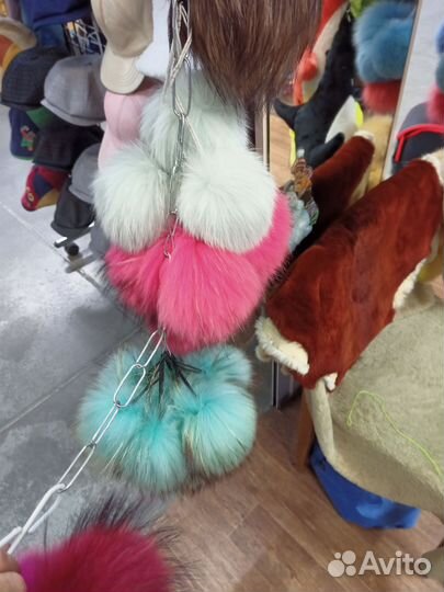 Помпоны из натурального меха Арт.Пм121