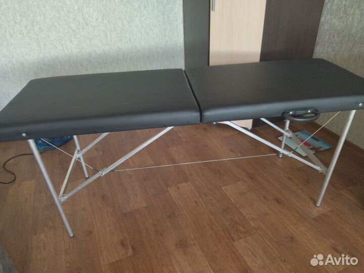 Кушетка косметологическая