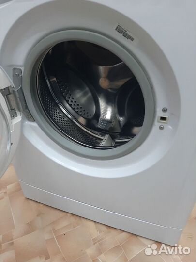 Indesit Eco time 4кг 30см в отл.состоянии