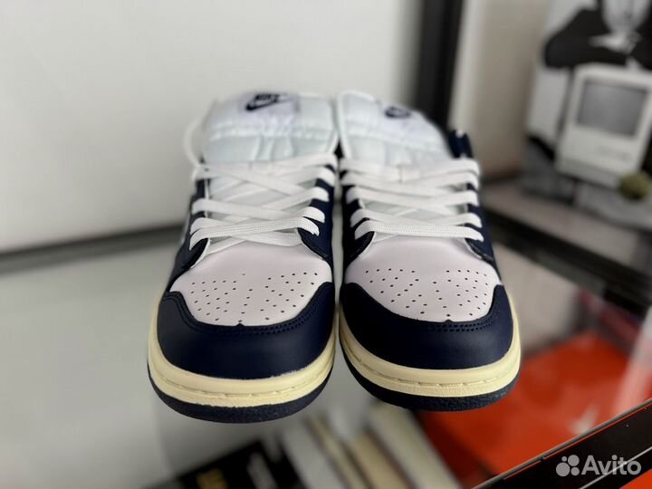 Кроссовки Nike Dunk Low 