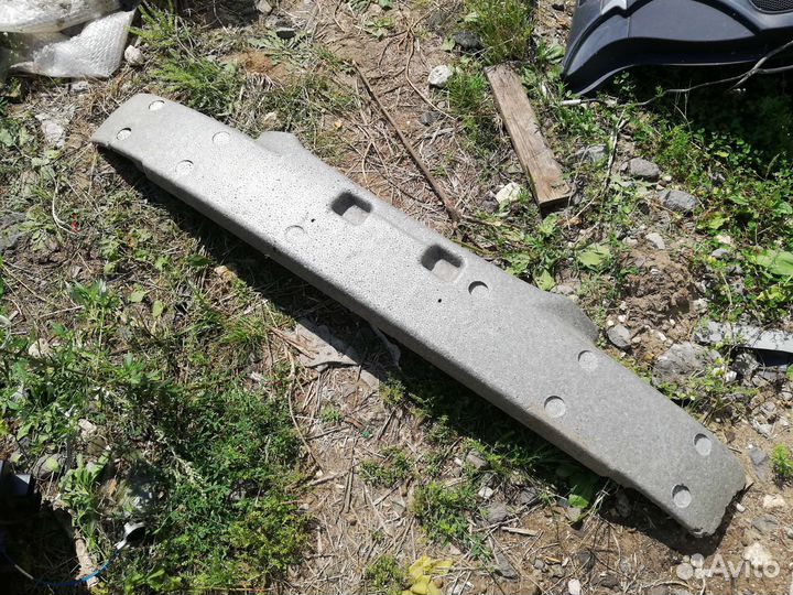 Абсорбер переднего бампера Киа Рио 1