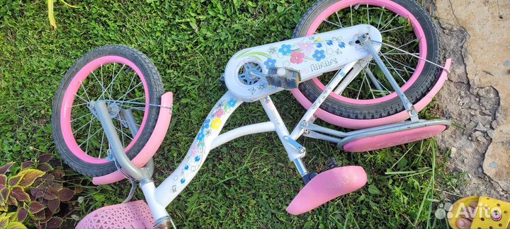 Велосипед для девочки 4-7 лет