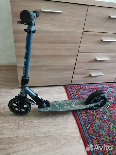 Продам детский самокат