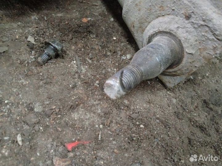 Балка задняя/подрамник Toyota Alphard