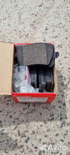 Тормозные колодки Brembo P85108