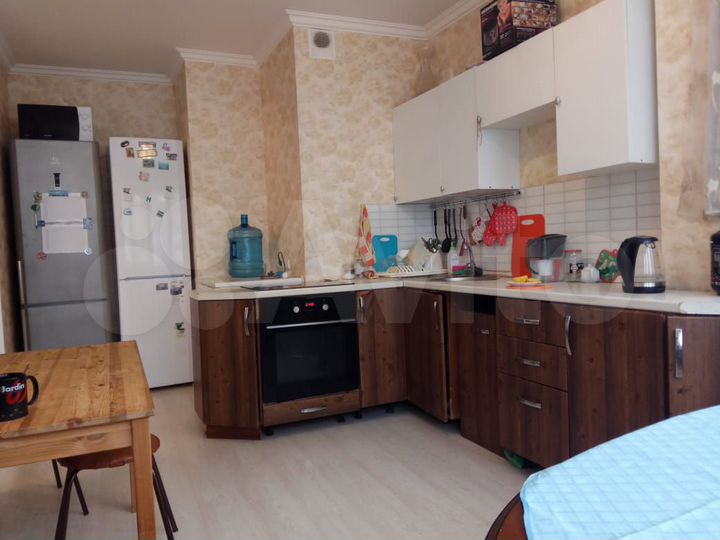 Комната 12 м² в 4-к., 14/25 эт.