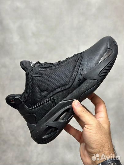 Кроссовки мужские Nike Air Jordan Aura 4