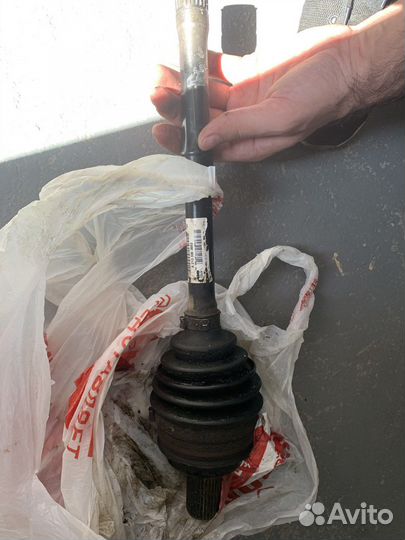 Привод, шрус, передний mercedes w213