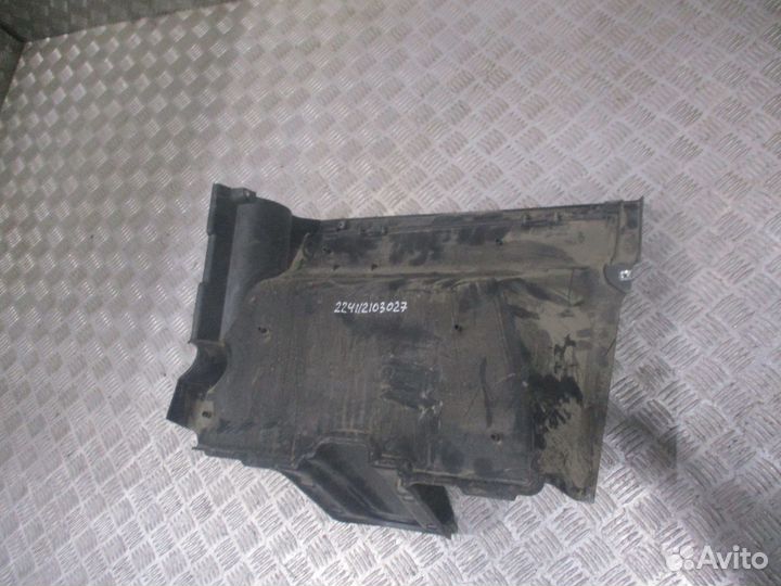 Панель торпедо MAN 81614706012