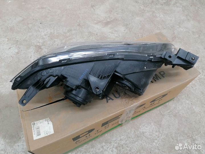 Фара левая mazda 3 bk седан