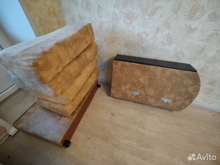 Угловой диван