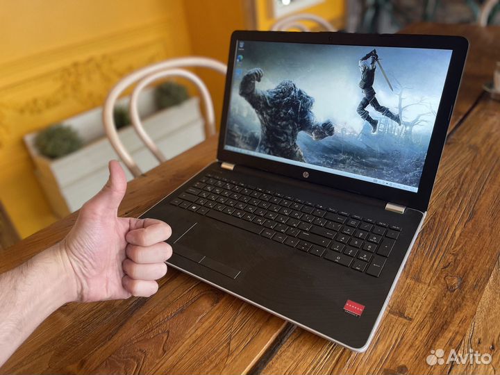 Ноутбук Игровой Hp AMD A12 4x3Ghz Radeon 535DX-2Gb