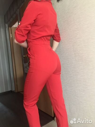 Комбинезон женский