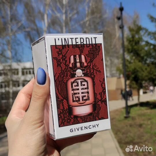 Givenchy L'Interdit edition couture