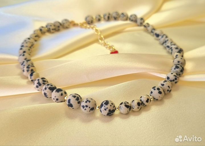 Колье бусы ожерелье
