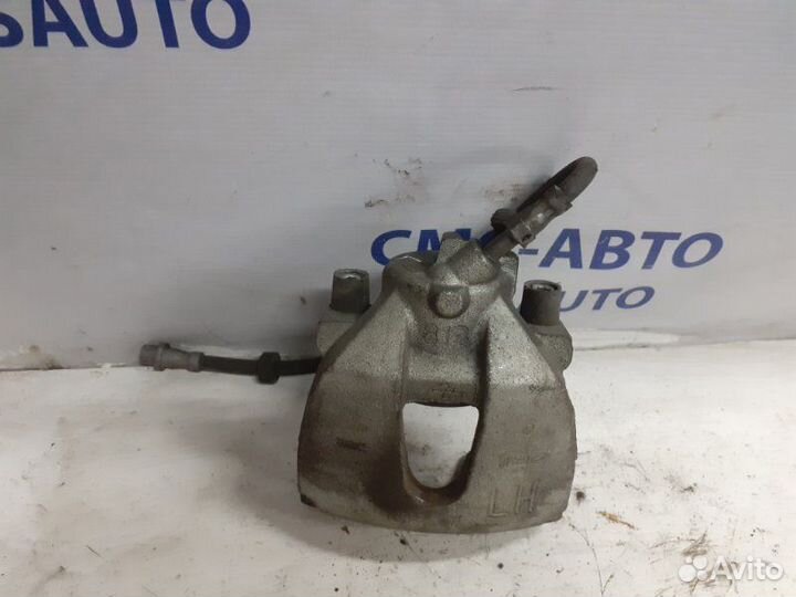 Суппорт передний левый Volvo S40 С40 2.4 2008-2012