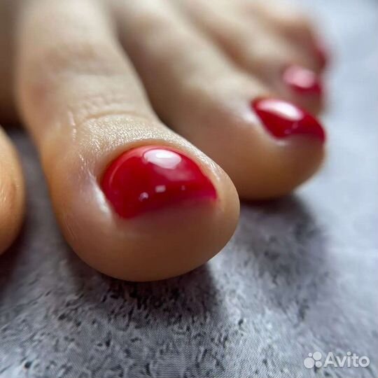 Маникюр, педикюр