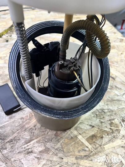 Бензонасос топливный Jetta 6 volkswagen джета