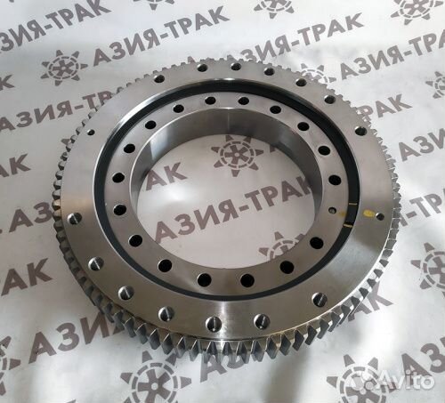 Опорно-поворотный подшипник Komatsu PC48