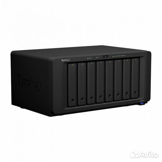 Сетевой накопитель Synology DiskStation DS1821+