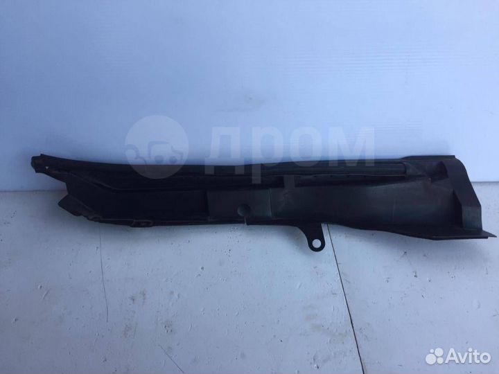 Уплотнитель переднего крыла левый Infiniti Ex25, E