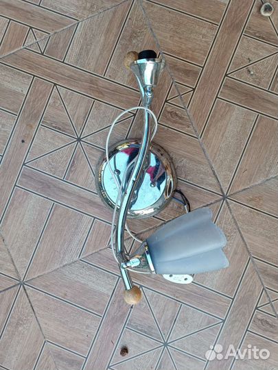 Светильник