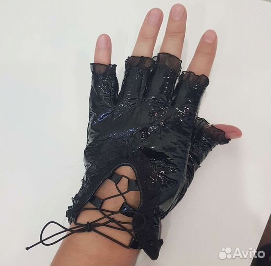 Перчатки без пальцев новые р.8,5