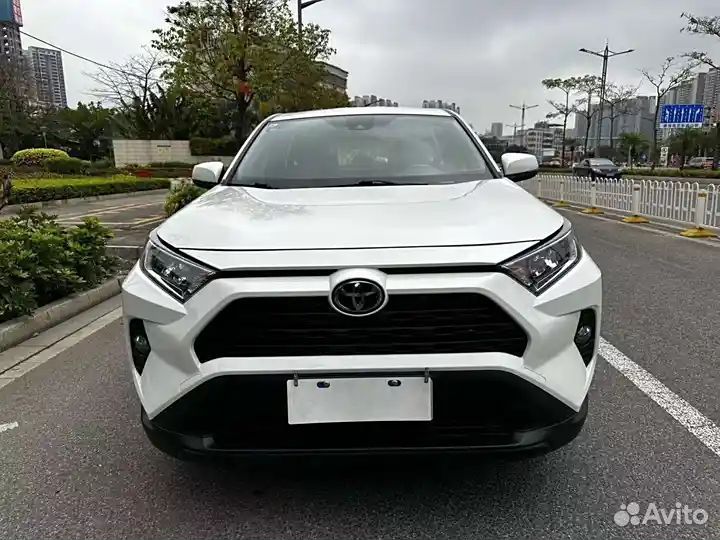Toyota RAV4 2.0 CVT, 2020, 60 000 км