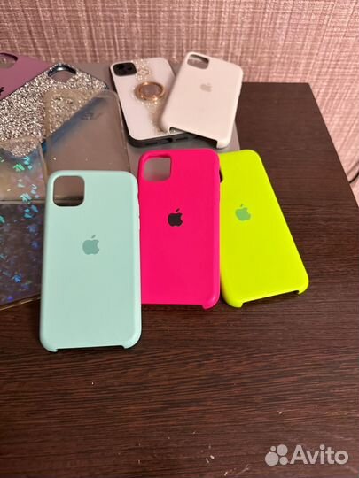 Чехол на iPhone 11