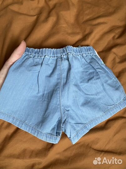 Новые шорты Benetton на малышку