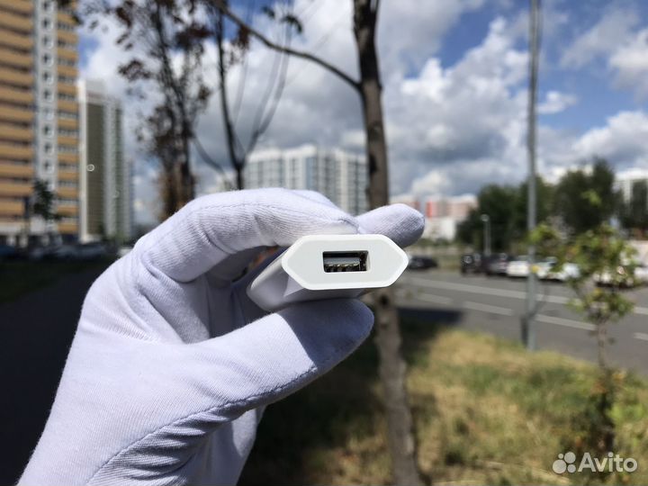 Оригинальный блок зарядки iPhone