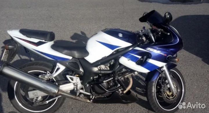 Suzuki SV400