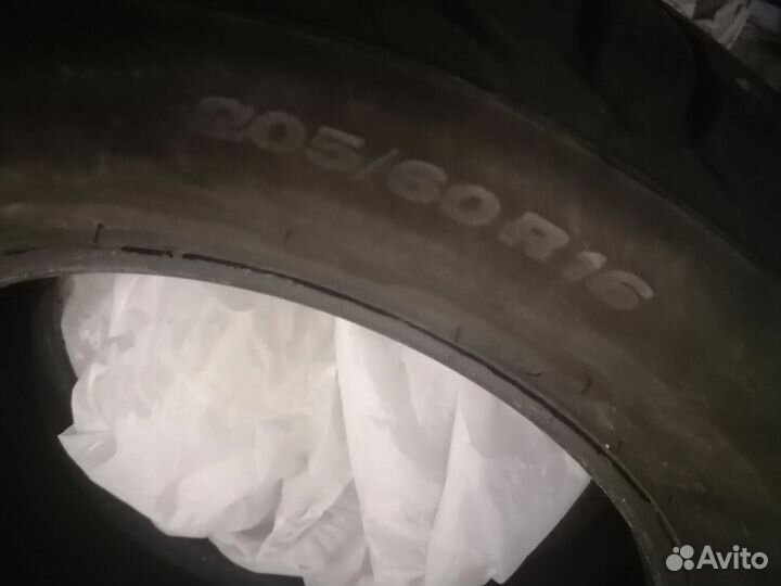 Viatti Brina Nordico V-522 205/60 R16