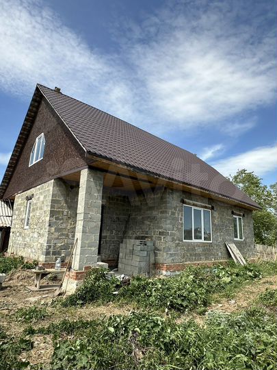 Дом 220 м² на участке 12 сот.
