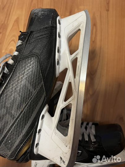Вратарские коньки bauer