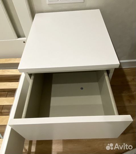 Тумба прикроватная IKEA мальм