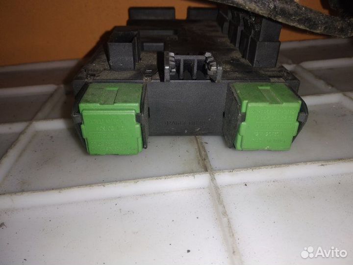 Блок предохранителей Mercedes Vito W638 OM 611