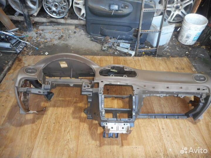 Торпедо Chrysler 300M I (1998—2004)