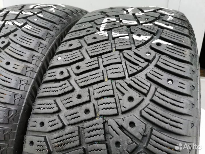 Continental IceContact 2 215/55 R17 98T