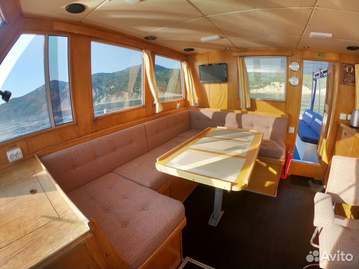 Яхта продажа