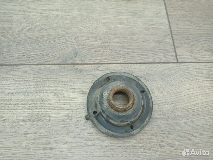 Чашка пружины задняя Mazda 6 Gj седан PY 2.5 2015