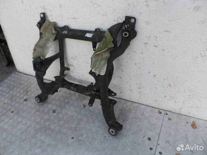 Подрамник Mercedes GL W164