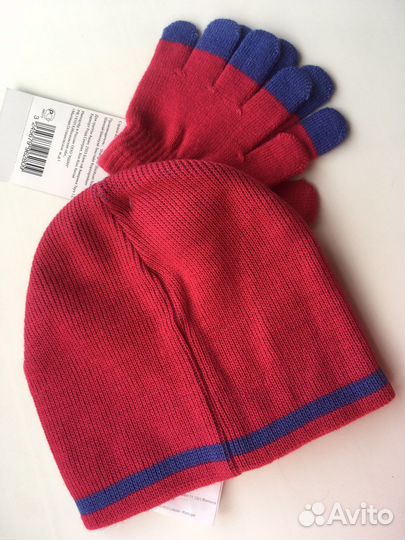 Комплект для девочки:шапка,перчатки