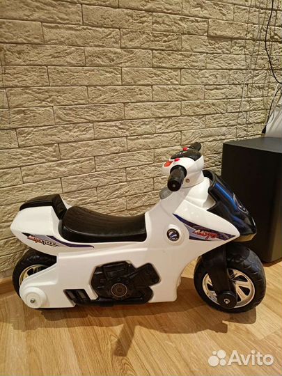 Детский мотоцикл каталка