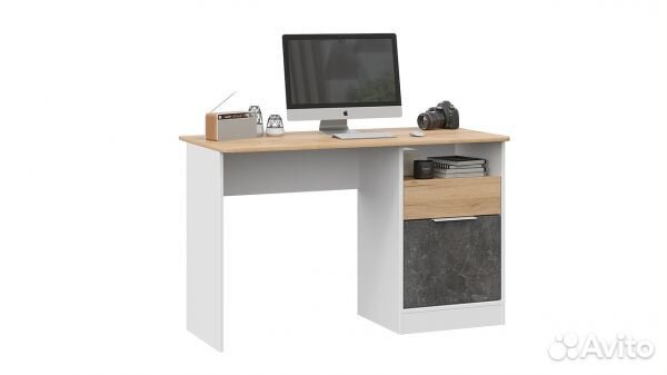 Стол письменный 