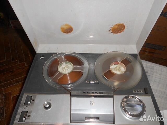 Магнитофон Grundig ламповый