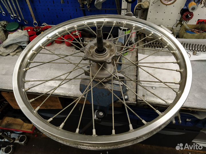 Колеса для кроссовых мотоциклов и части к ним