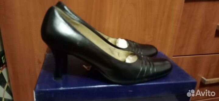 Туфли женские 39 размер