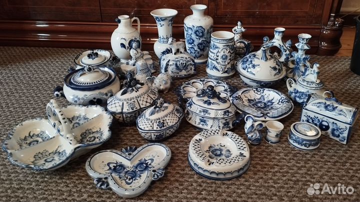 Набор посуды гжель