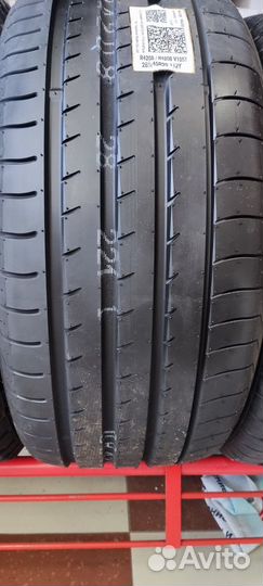 Yokohama Advan Sport V105 235/55 R19
